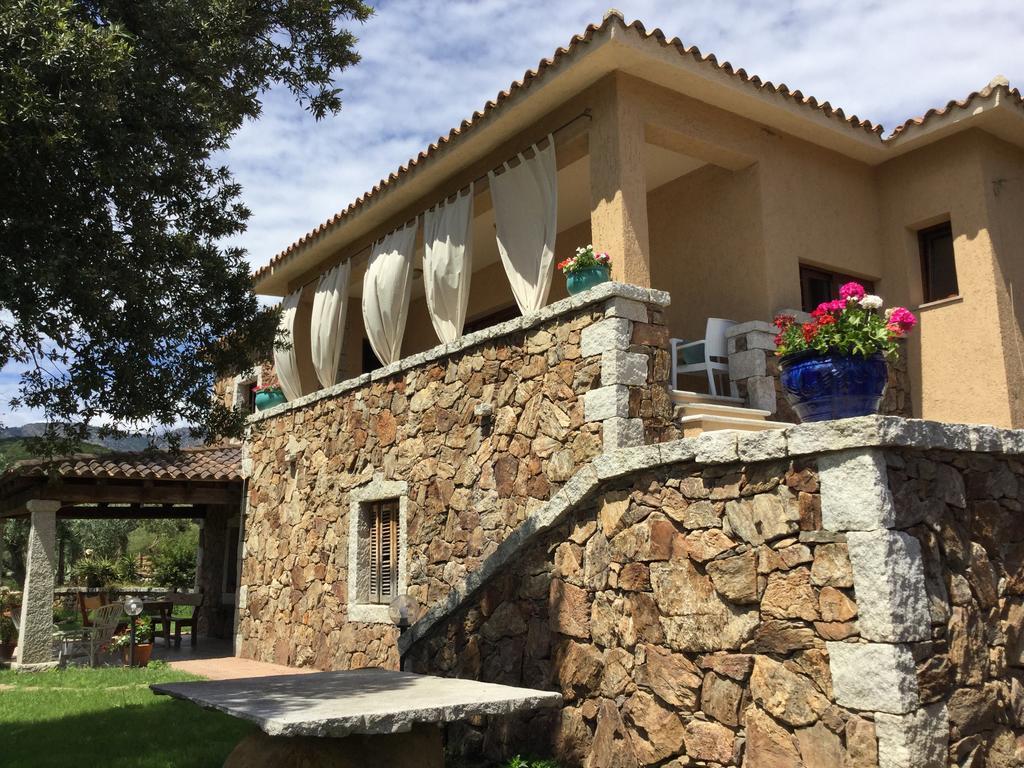 Il Giardino Di Daniela Bed & Breakfast San Teodoro  Eksteriør bilde