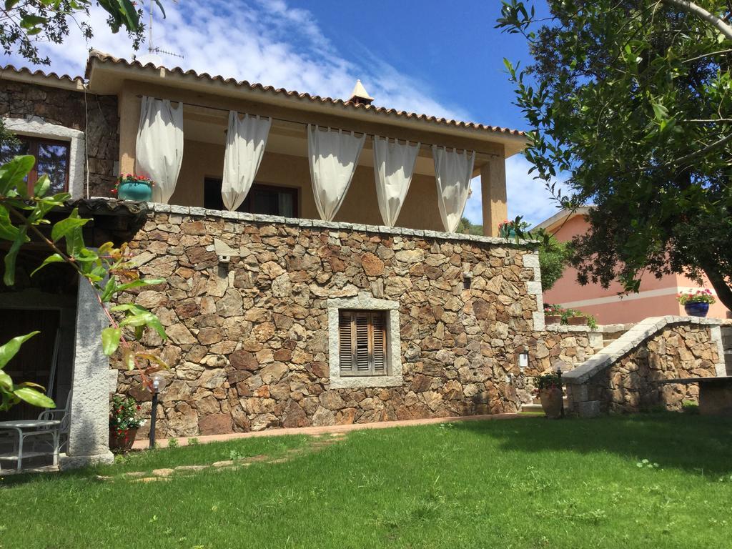 Il Giardino Di Daniela Bed & Breakfast San Teodoro  Eksteriør bilde