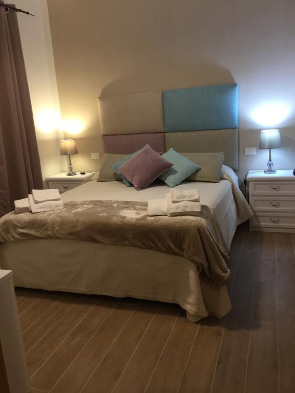 Il Giardino Di Daniela Bed & Breakfast San Teodoro  Eksteriør bilde