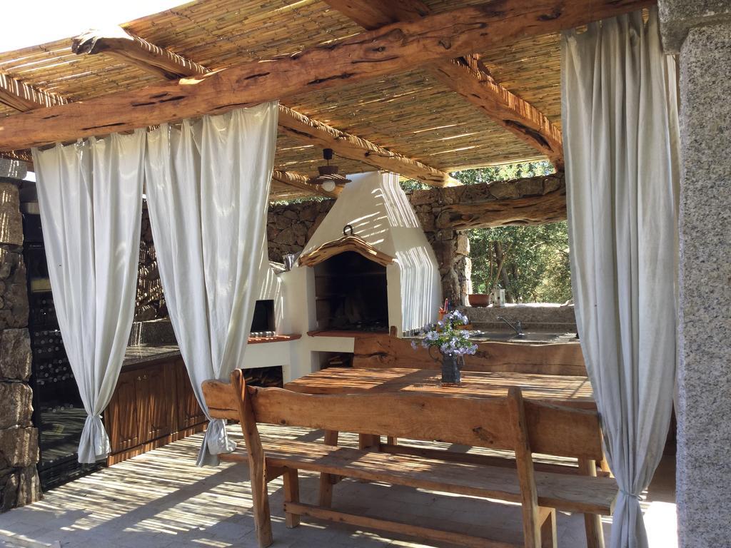 Il Giardino Di Daniela Bed & Breakfast San Teodoro  Eksteriør bilde